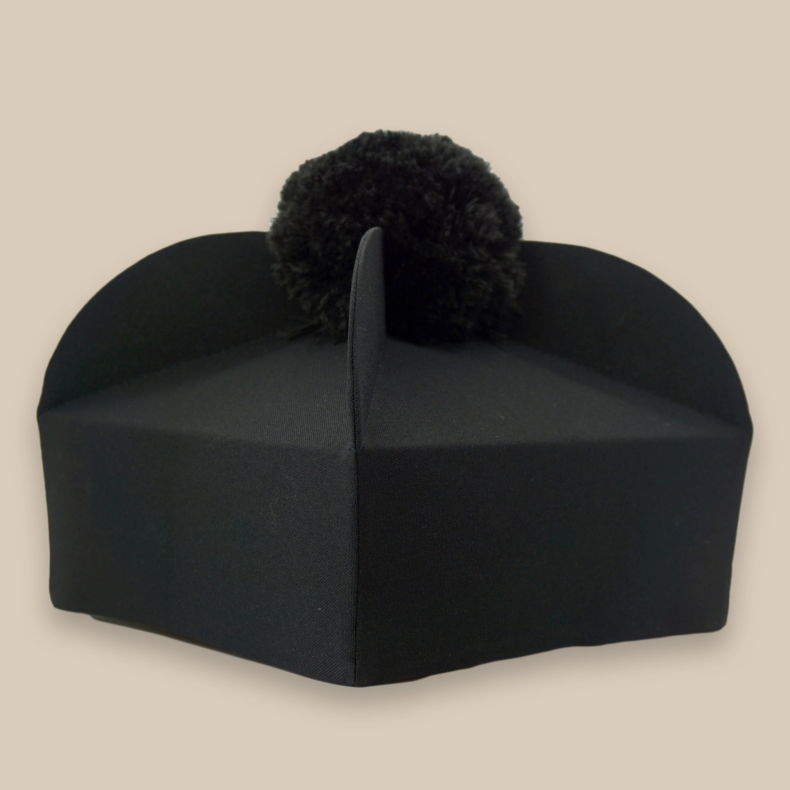 Three-peaked Black Biretta