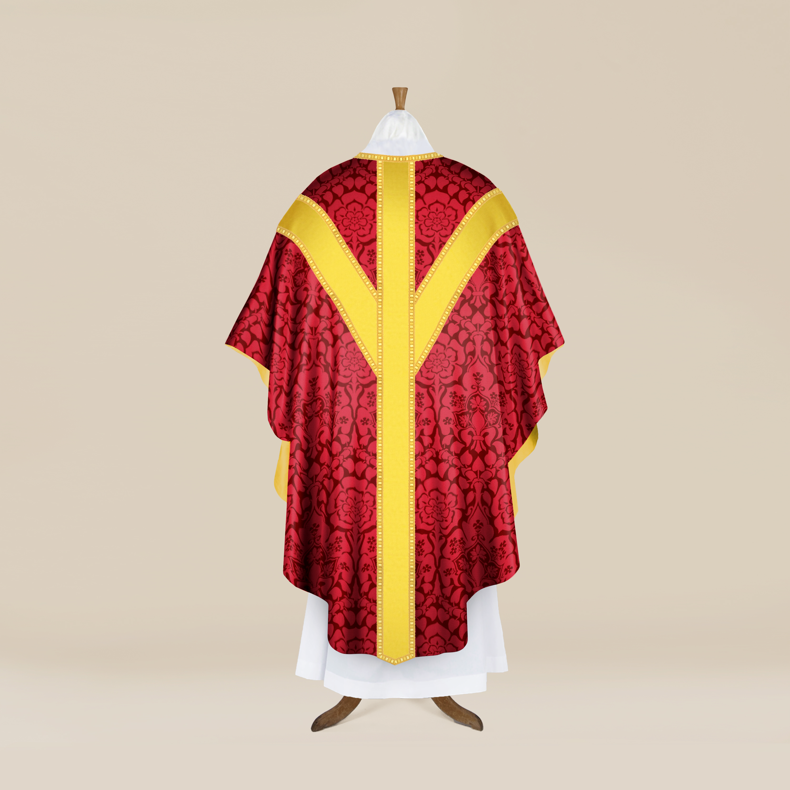 'Winchester' Chasuble & Stole with 'Cloth of Gold' Orphreys