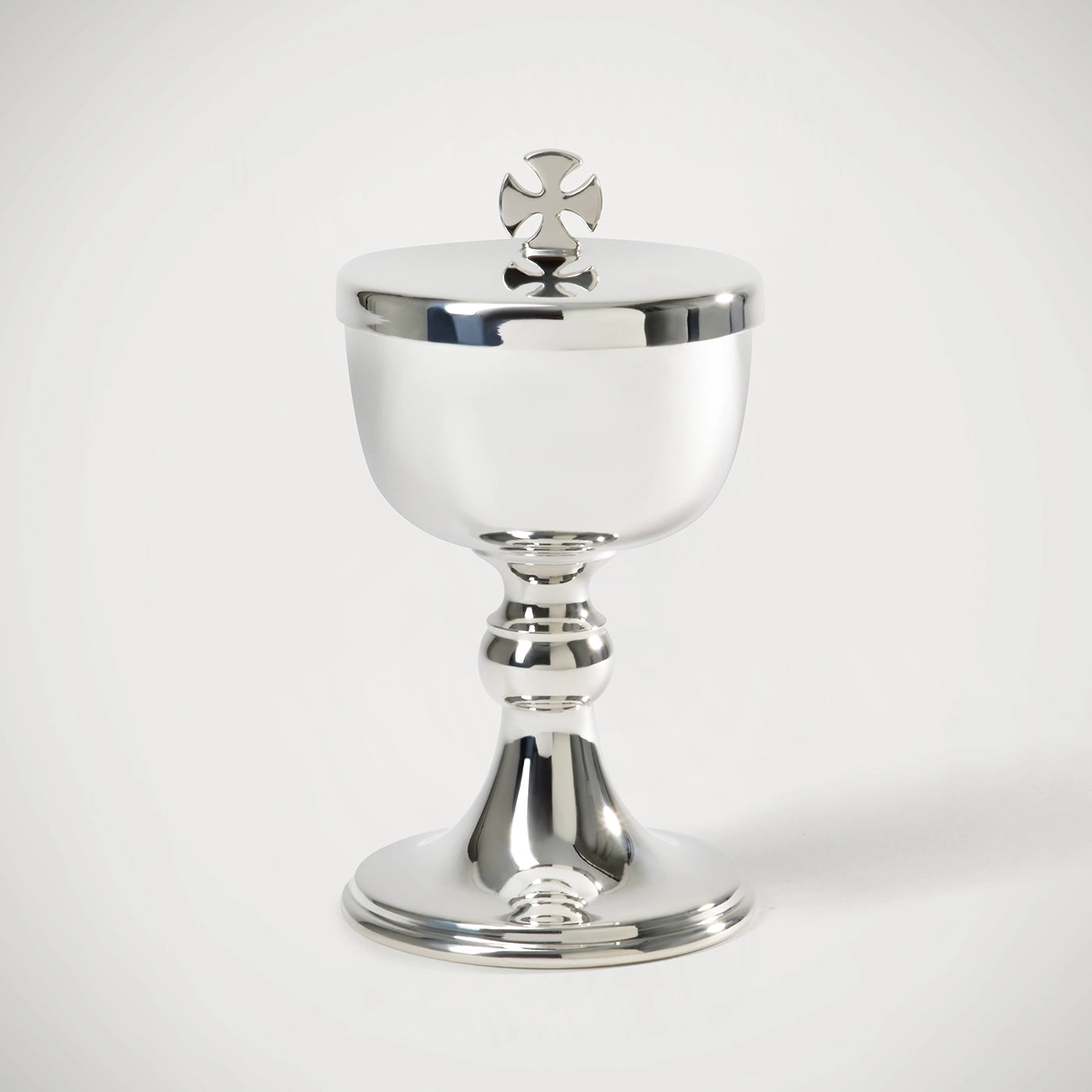 J. Wippell & Co-Silver Plated Old English Ciborium-Metalware (STOCK)