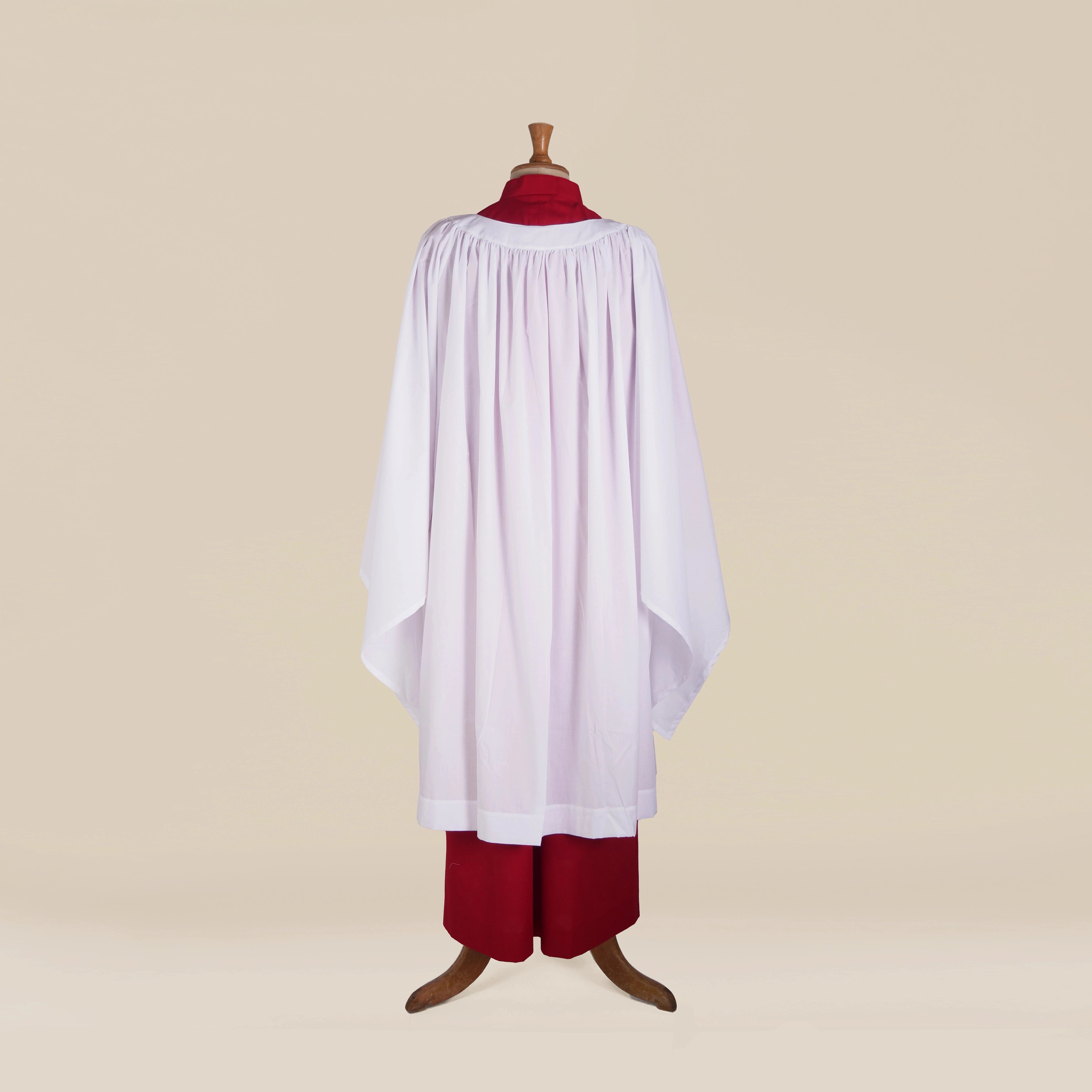 Slit-Sleeve Surplice