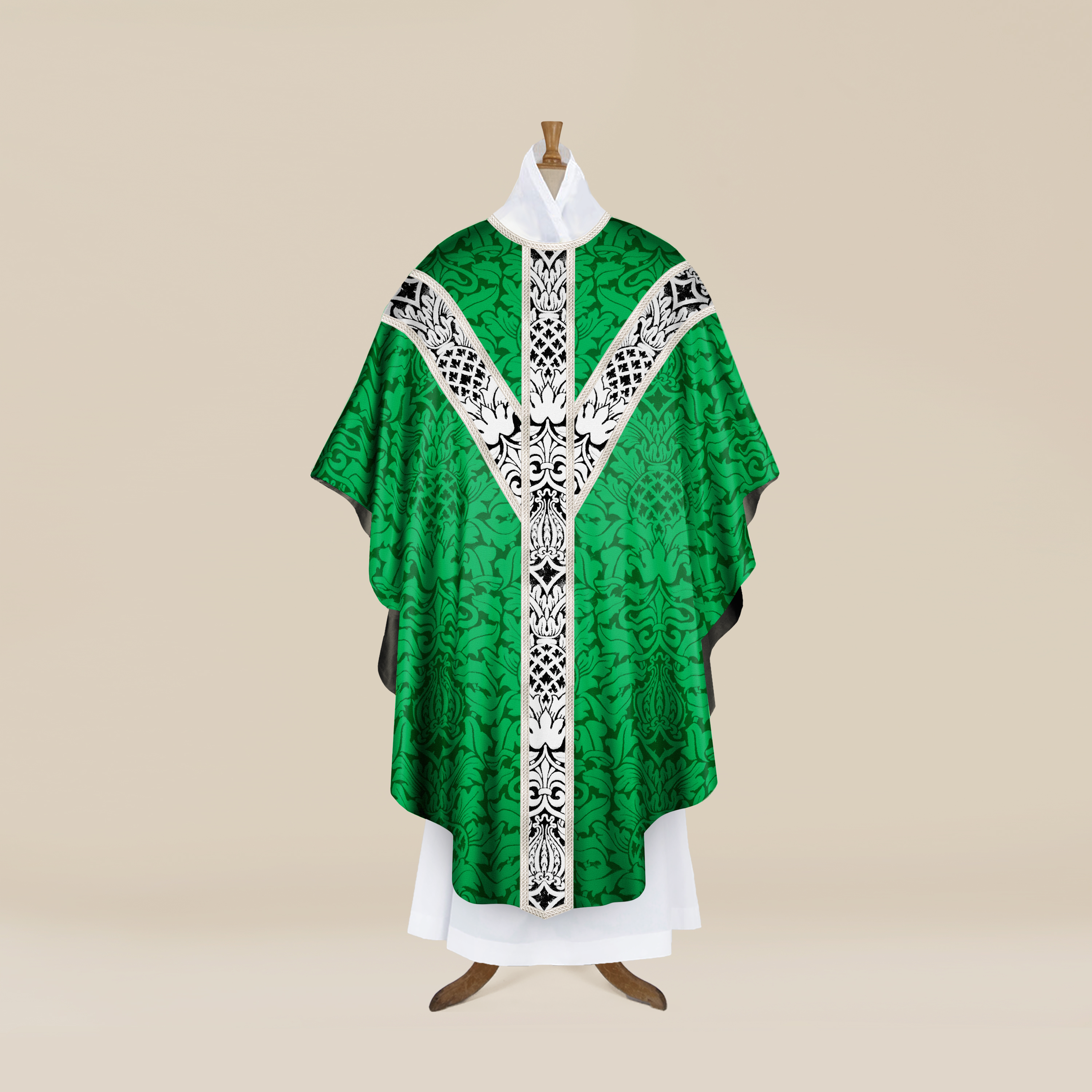 'Fairford' Chasuble & Stole with 'Fairford' Orphreys