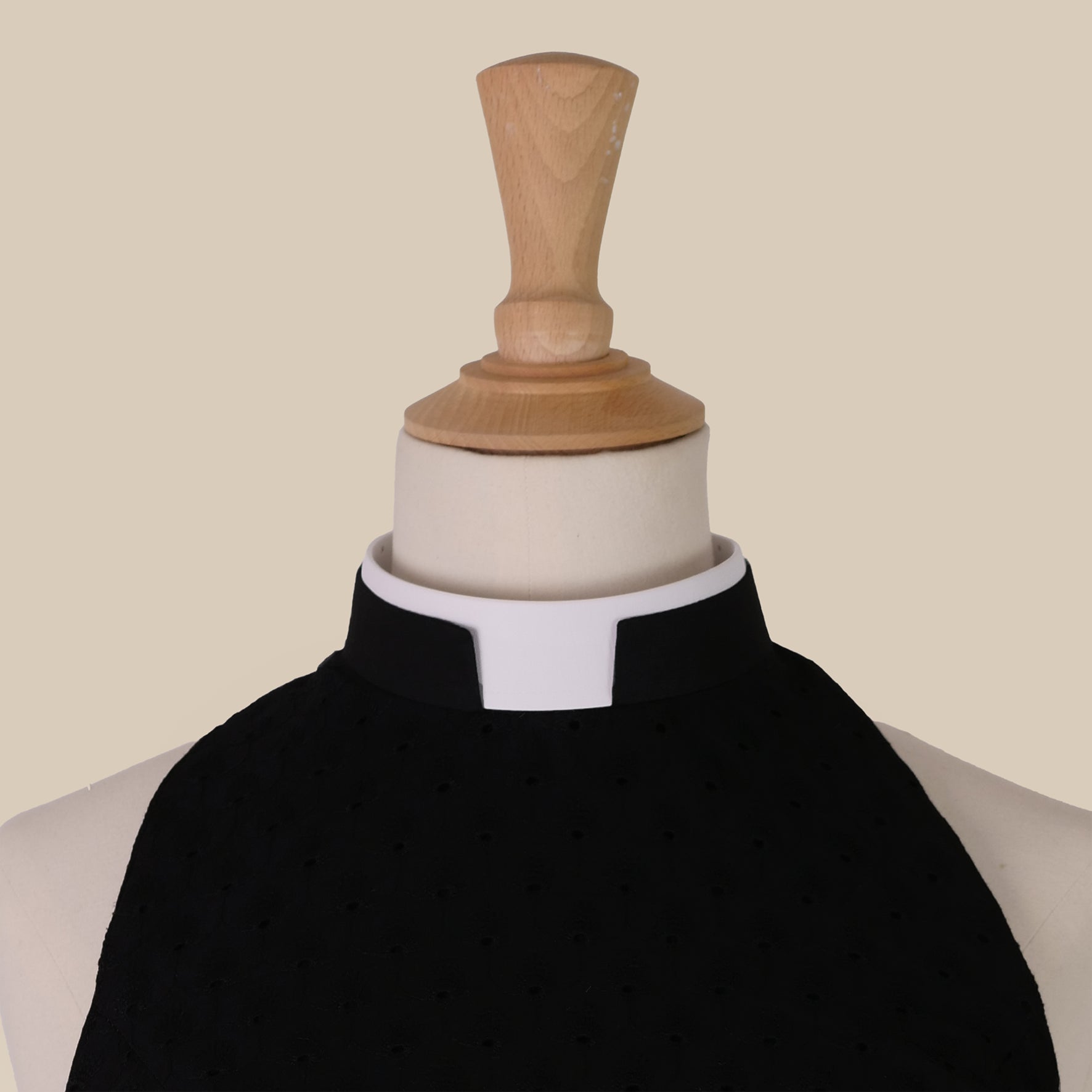 Women's Tonsure Vest Stock